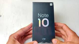 Распаковка Xiaomi Mi Note 10 Lite красивый однако.