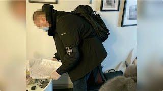 ДБР проводить обшуки у народного депутата, якого підозрюють у підробці документів