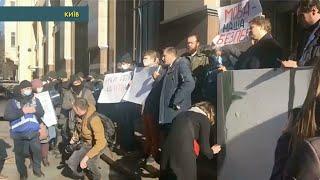У Києві активісти вийшли на черговий мітинг через мовний закон