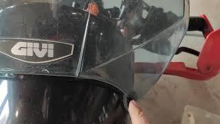 Отзыв о ветровом стекле Givi A660 на Bajaj Boxer.