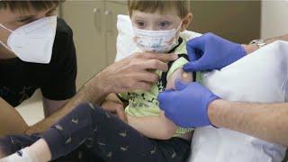 В Україні почали щеплювати дітей від коронавірусу
