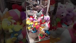 Вытащили ИГРУШКУ ЧЕЛОВЕКА-ПАУКА из автомата с игрушками ЗА 3 ПОПЫТКИ!!!!